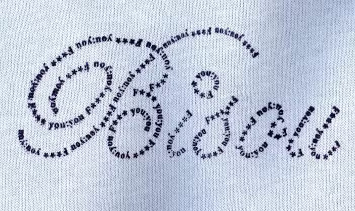 letters forming word 'Bisou'